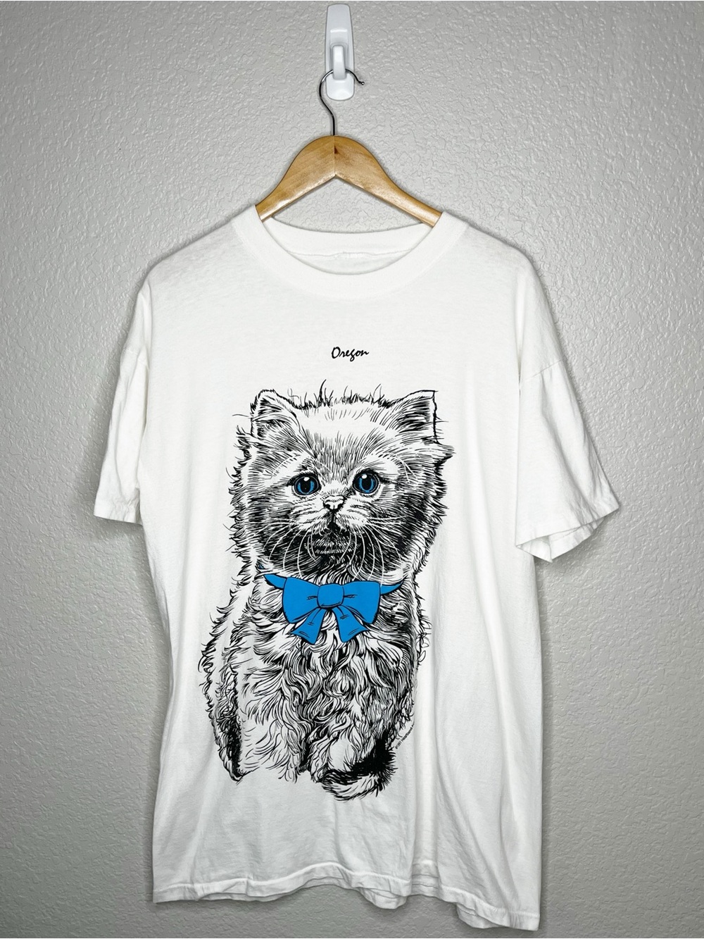 Vintage 1991 Oregon Persian Cat Graphic T Shirt Heartland Apparel White Large